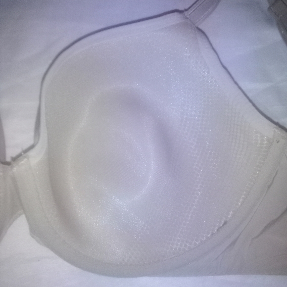 Victoria secret bra lined perfect coverage 32DDD - Picture 3 of 6